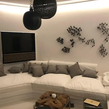 Oleandra Villa Tourlos